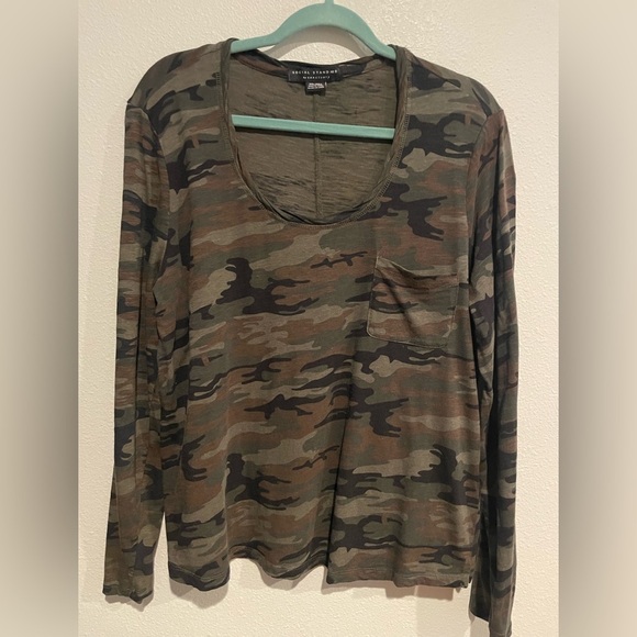 Sanctuary Tops - Social Standard by Sanctuary XXL Camouflage long sleeve shirt.